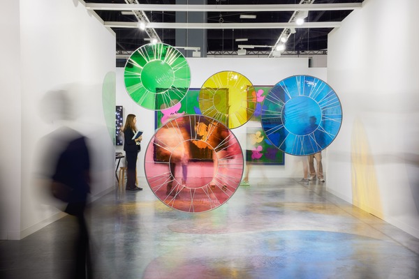 Art Basel Miami Beach планирует представить 285 экспонентов на выставке 2025 года