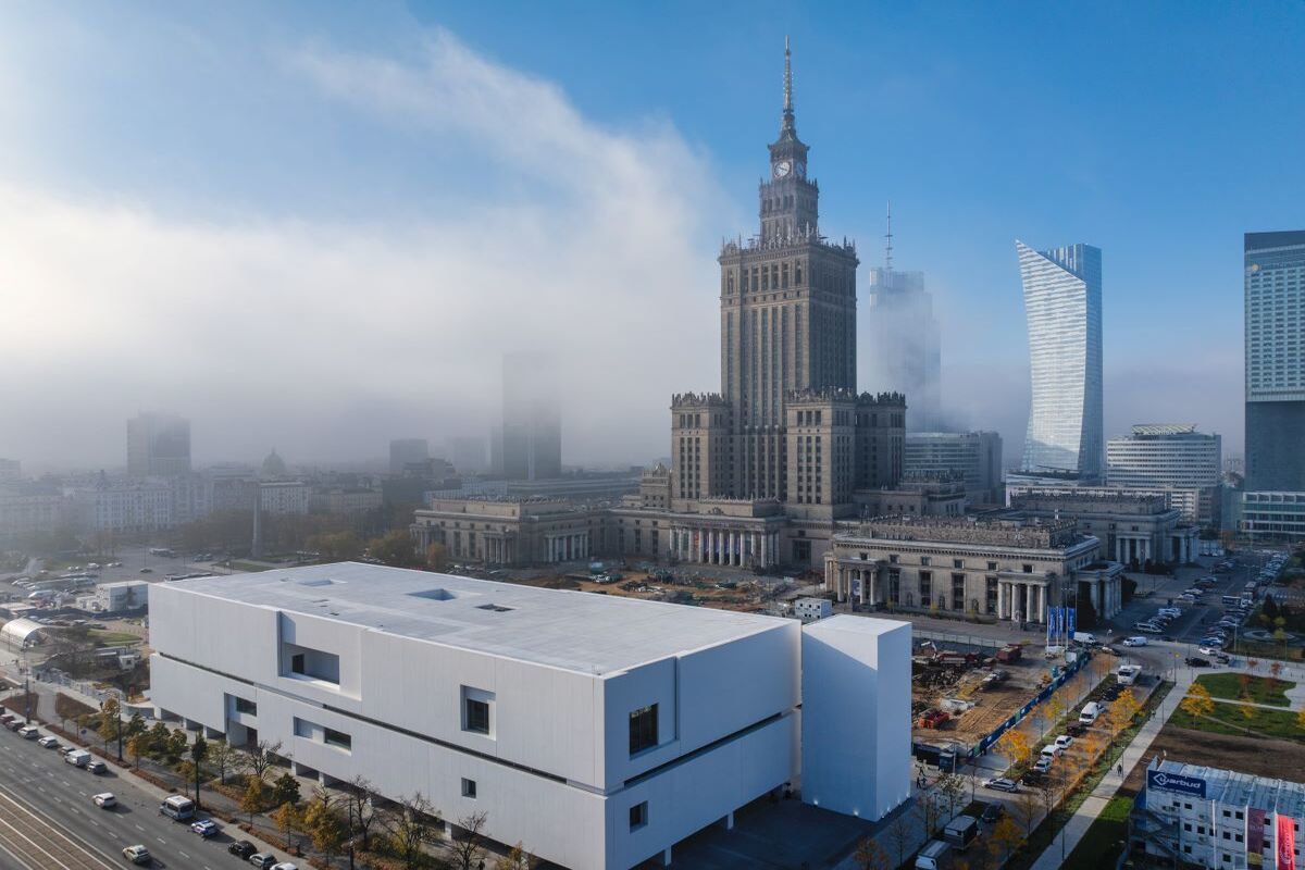 В Варшаве открыли новый Музей современного искусства