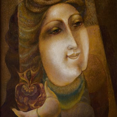 Девушка с гранатом