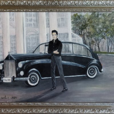 Elvis Presley and his Rolls Royce Fantom V